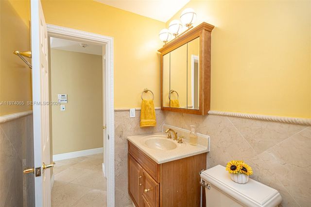 4600 SW 104th Avenue, Miami, FL 33165