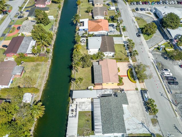 4600 SW 104th Avenue, Miami, FL 33165