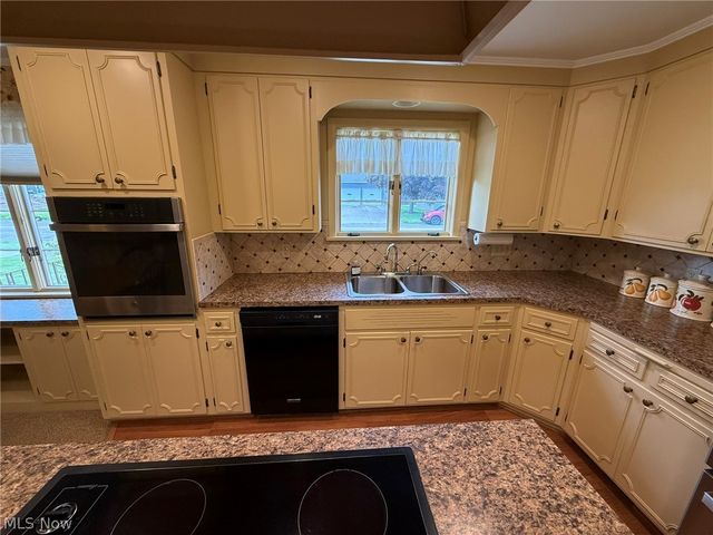 120 E 21st Street, Dover, OH 44622