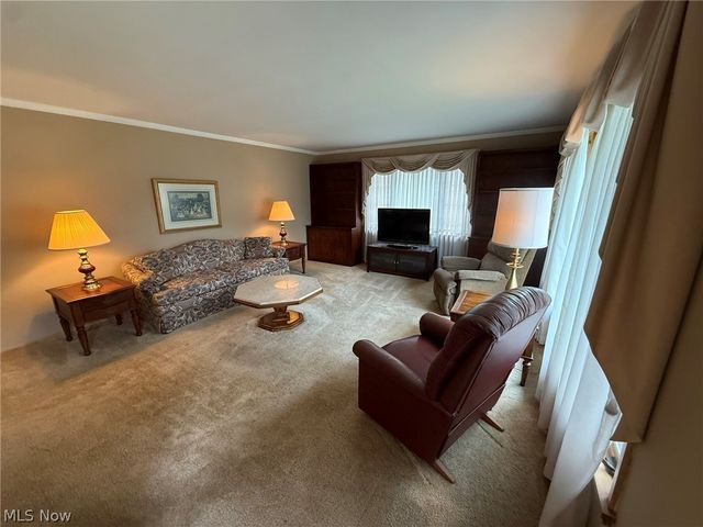 120 E 21st Street, Dover, OH 44622