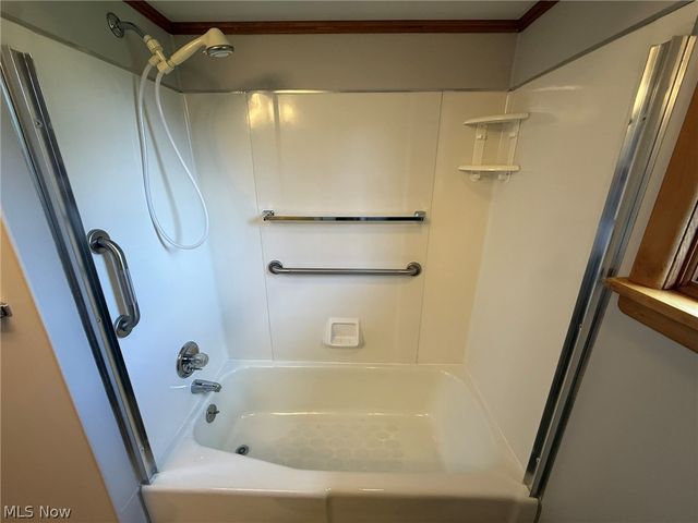 120 E 21st Street, Dover, OH 44622