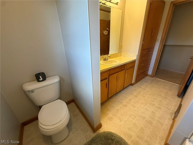 120 E 21st Street, Dover, OH 44622