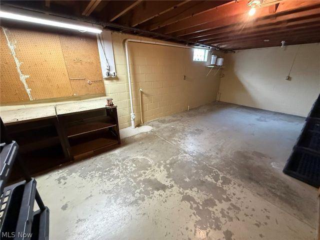 120 E 21st Street, Dover, OH 44622
