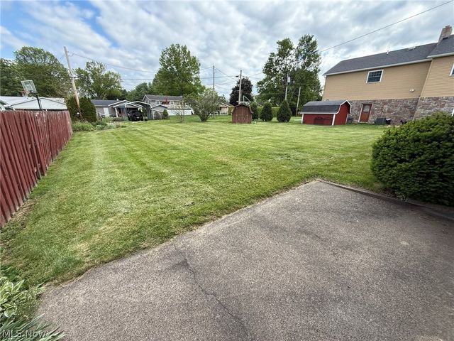 120 E 21st Street, Dover, OH 44622