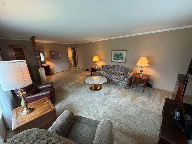 120 E 21st Street, Dover, OH 44622