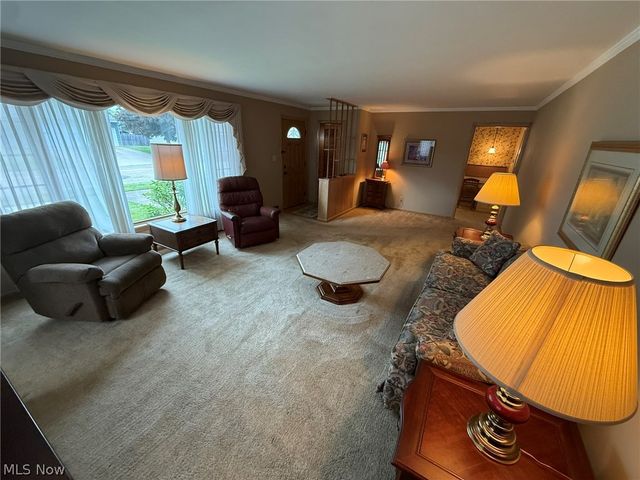 120 E 21st Street, Dover, OH 44622