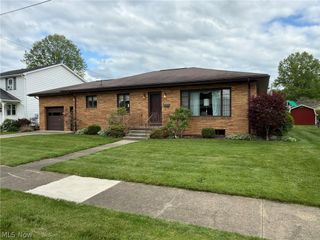 120 E 21st Street, Dover, OH 44622