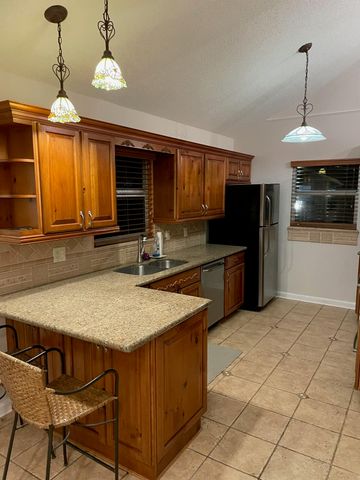 232 Maplecrest Circle, Jupiter, FL 33458