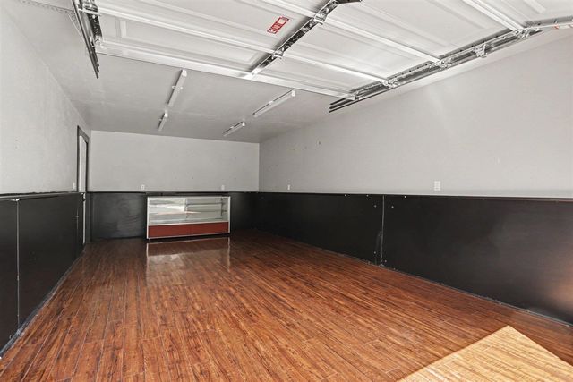 8716 S Westnedge Avenue, Portage, MI 49002