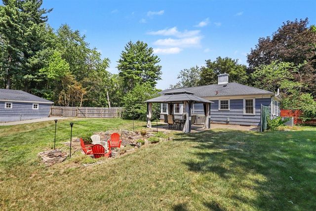 8716 S Westnedge Avenue, Portage, MI 49002