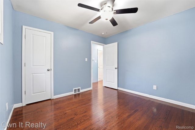 26772 Colgate Street, Inkster, MI 48141
