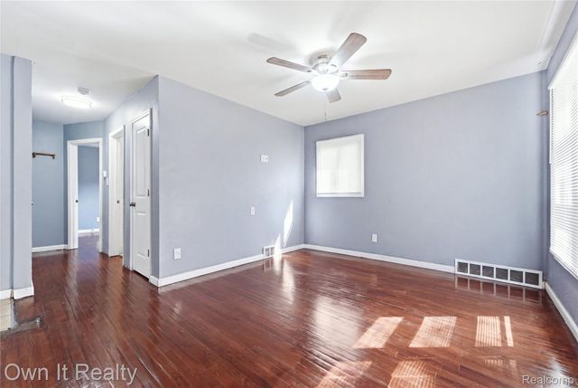 26772 Colgate Street, Inkster, MI 48141