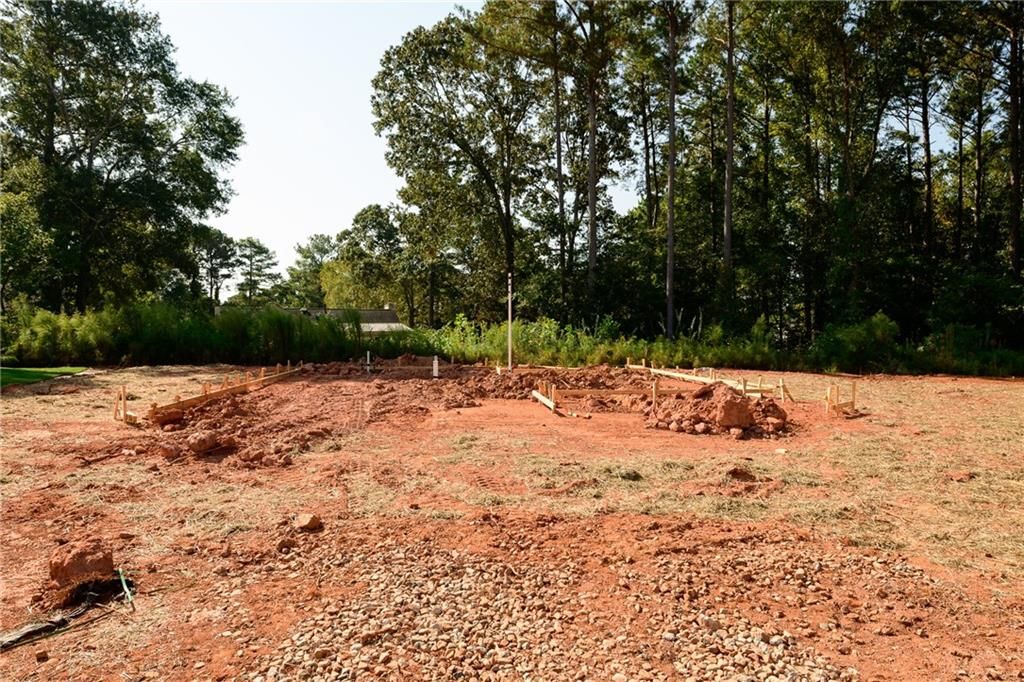 1840 Forkview Court, Lawrenceville, GA 30044