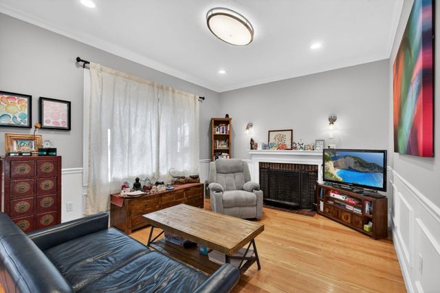 182 Adams Avenue, Newton, MA 02465