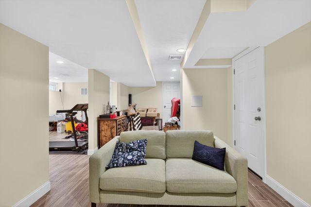 182 Adams Avenue, Newton, MA 02465