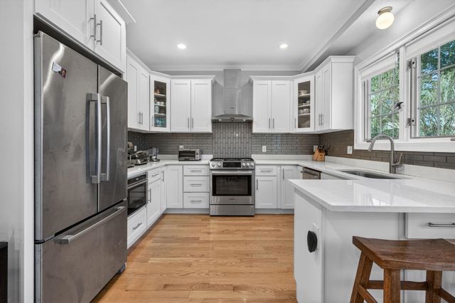 182 Adams Avenue, Newton, MA 02465