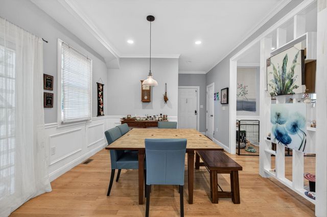 182 Adams Avenue, Newton, MA 02465