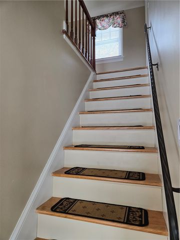 146 Burwell Road, Irondequoit, NY 14617