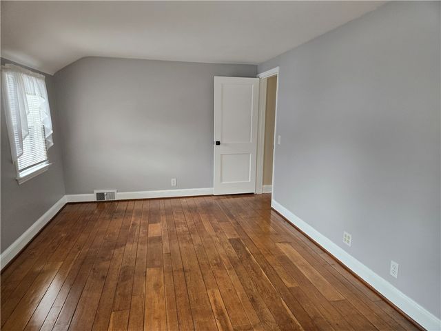 146 Burwell Road, Irondequoit, NY 14617