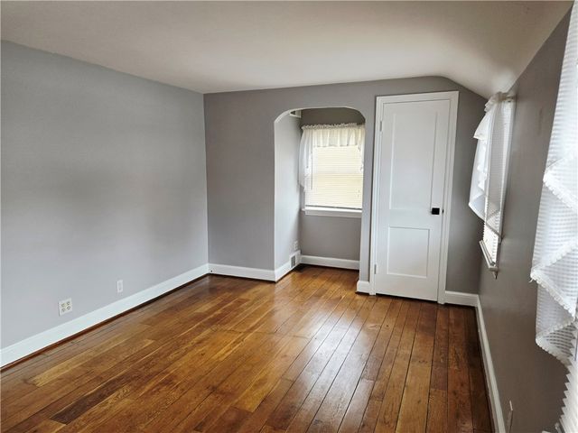 146 Burwell Road, Irondequoit, NY 14617