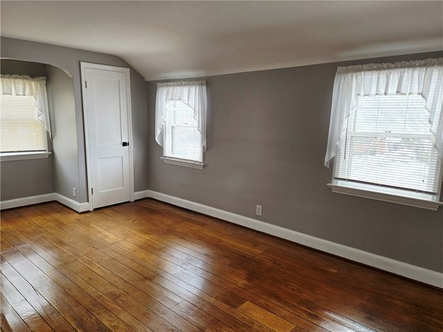 146 Burwell Road, Irondequoit, NY 14617