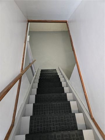 146 Burwell Road, Irondequoit, NY 14617