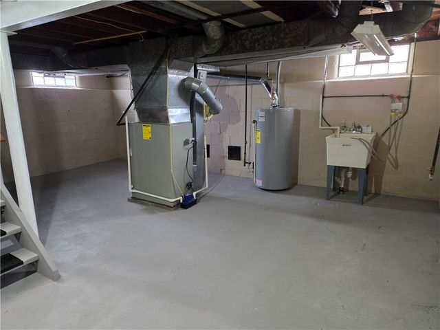 146 Burwell Road, Irondequoit, NY 14617