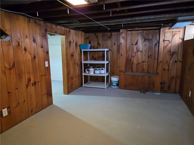 146 Burwell Road, Irondequoit, NY 14617