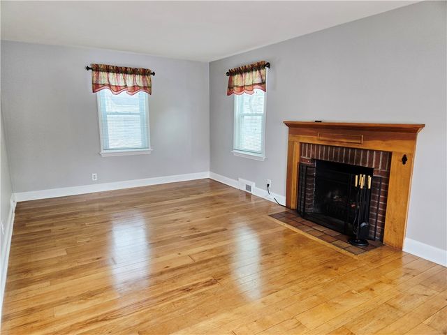 146 Burwell Road, Irondequoit, NY 14617