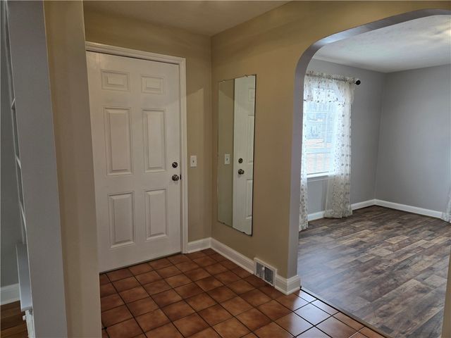 146 Burwell Road, Irondequoit, NY 14617