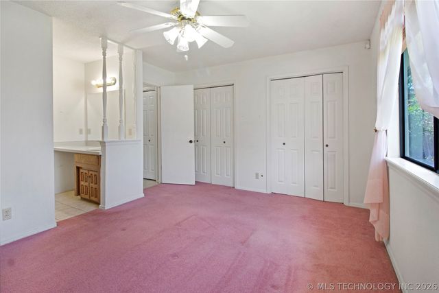 1079 E 137th Street, Glenpool, OK 74033