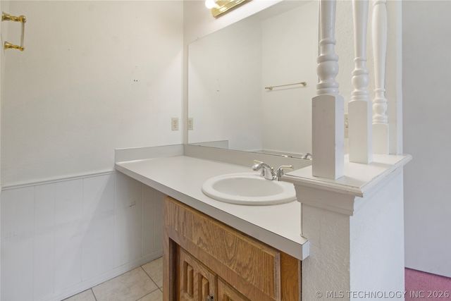 1079 E 137th Street, Glenpool, OK 74033