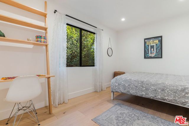 3850 Udell Court, Los Angeles, CA 90027