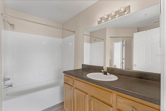 8981 LEE VISTA BOULEVARD 2205, Orlando, FL 32829