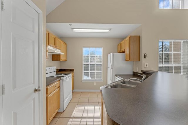 8981 LEE VISTA BOULEVARD 2205, Orlando, FL 32829