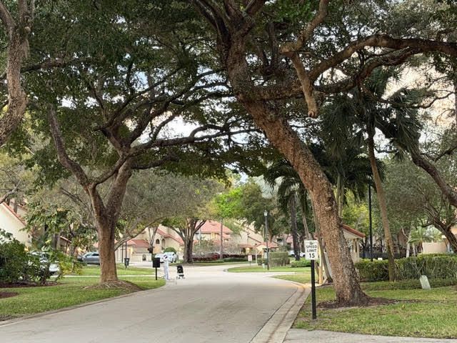 5790 Coach House Circle G, Boca Raton, FL 33486