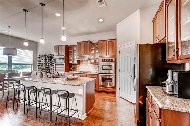 21817 Agarito LN, Spicewood, TX 78669