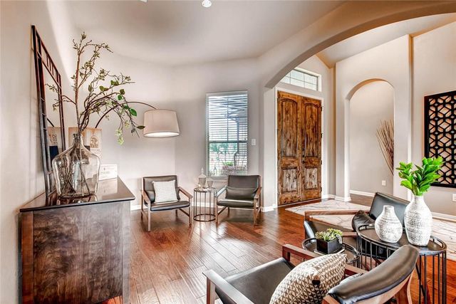 21817 Agarito LN, Spicewood, TX 78669