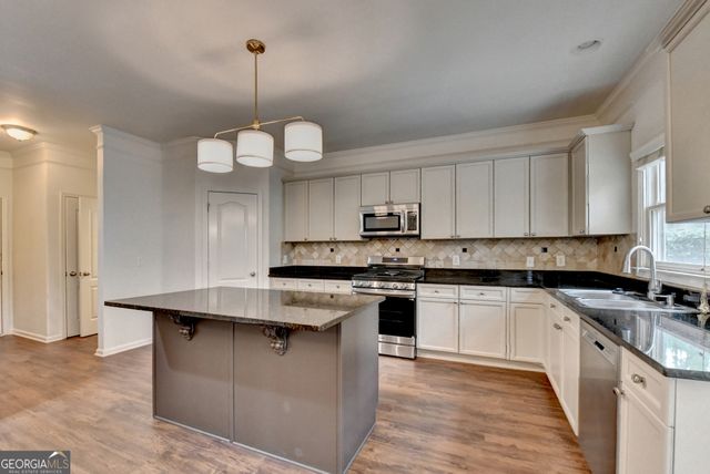 200 Water Oak Place, Alpharetta, GA 30009