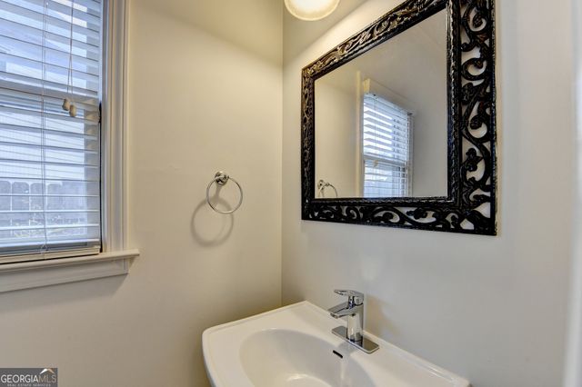 200 Water Oak Place, Alpharetta, GA 30009