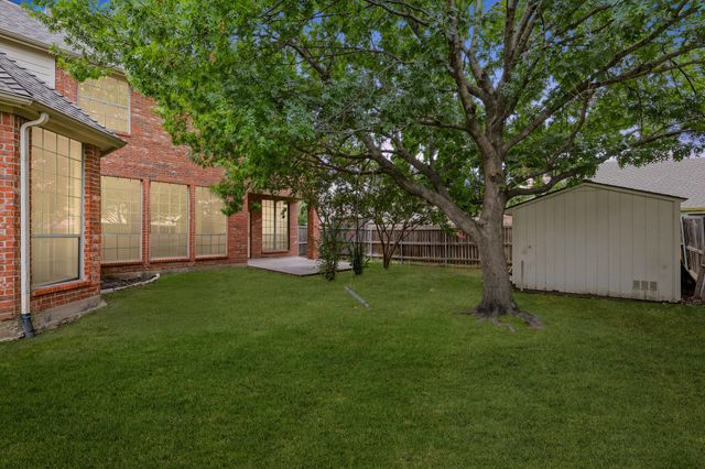2673 Pine Trail Drive, Little Elm, TX 75068