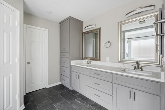 2605 Los Alamos Circle, Deer Park, TX 77536