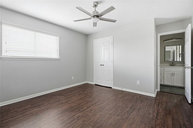 2605 Los Alamos Circle, Deer Park, TX 77536