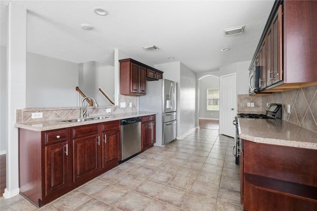 2605 Los Alamos Circle, Deer Park, TX 77536