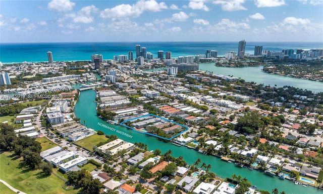 1239 Marseille Dr 2, Miami Beach, FL 33141