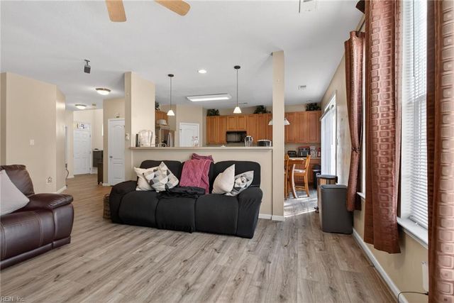 2006 Silver Charm CIR, Suffolk, VA 23435