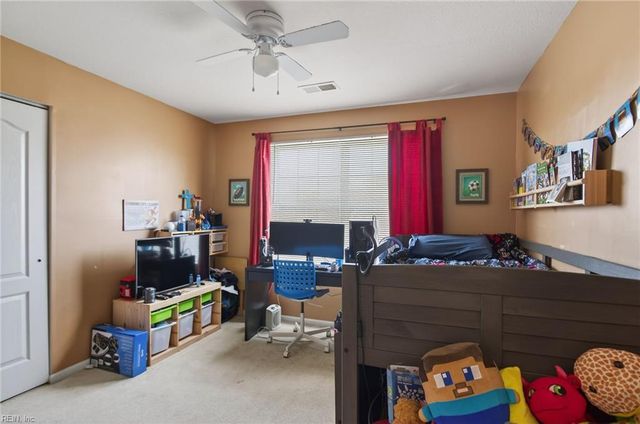 2006 Silver Charm CIR, Suffolk, VA 23435