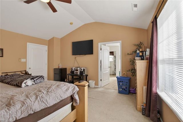 2006 Silver Charm CIR, Suffolk, VA 23435