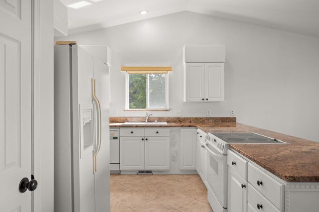 5428 N Girard Ln, Spokane, WA 99212