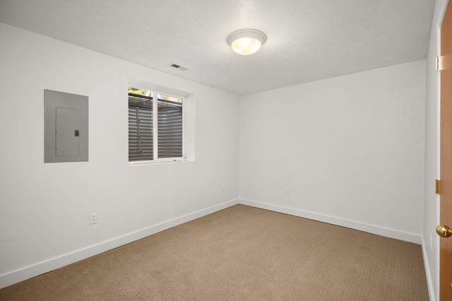 5428 N Girard Ln, Spokane, WA 99212